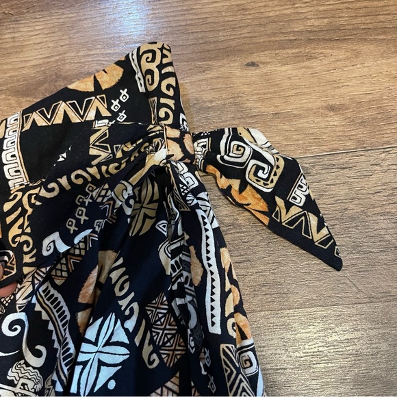 Disney | Her Universe Moana Retro Wrap Skirt - Picture 6 of 11